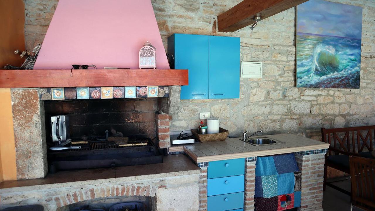 "Art House" Rovinj-Holiday, Holiday Home To Rent Ровинско село Екстериор снимка