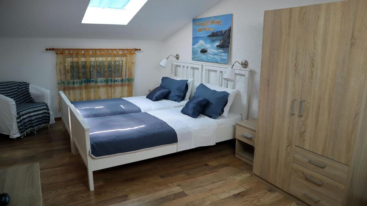 "Art House" Rovinj-Holiday, Holiday Home To Rent Ровинско село Екстериор снимка